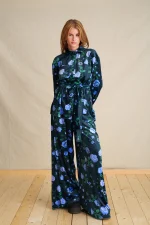 Pixel Rose Blue Velvet Set